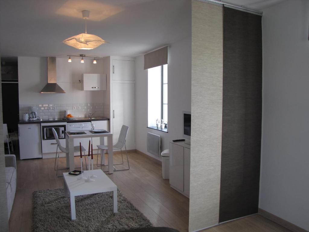 Апарт отель Les Mini-Lofts De Paul Et Virginie Вимере Номер фото